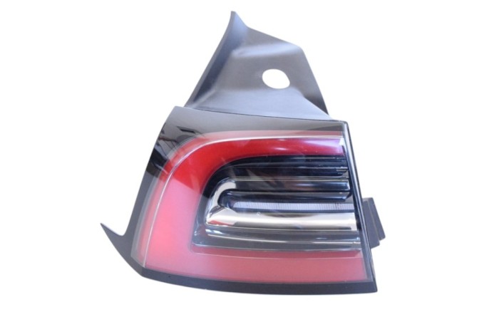Lampa spate st&acirc;nga TESLA MODEL Y 2023 OEM: 15020865-99-D 27844047