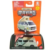 Masinuta Matchbox, Moving Parts, 1986 Volkswagen T3 Vanagon, JHV32
