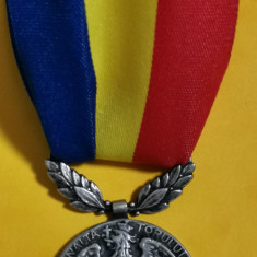SV * Medalia IN AMINTIREA INALTATORULUI AVANT * 1913 * Regele Carol I