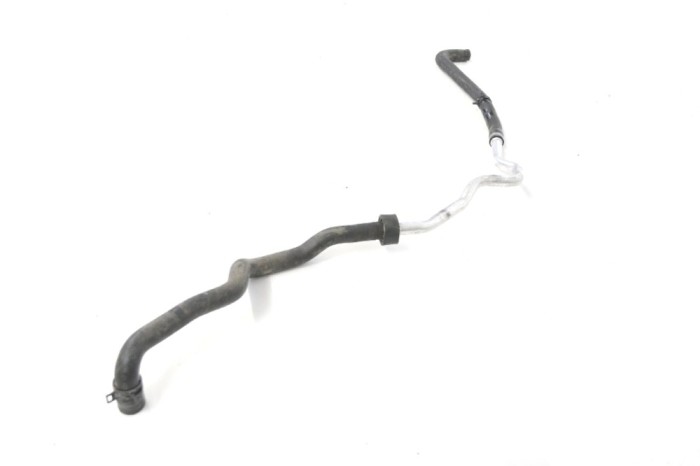Furtun de lichid de răcire MERCEDES-BENZ GLE W166 2017 OEM: A1668300796 11361876
