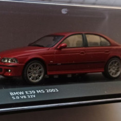 Macheta BMW M5 E39 2003 rosu- Solido 1/43