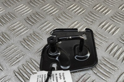 Zăvor de siguranță capota AUDI Q4 SUV F4B 2024 OEM: 81A823185A | 32042251 foto