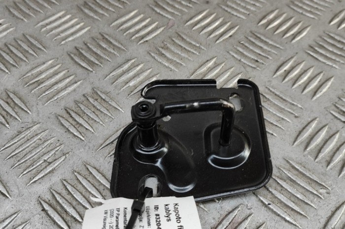 Zăvor de siguranță capota AUDI Q4 SUV F4B 2024 OEM: 81A823185A | 32042251