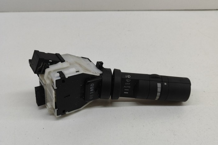 Maneta ștergătoare NISSAN NP300 NAVARA D40 2010 OEM: 25260-EB66A 27895058