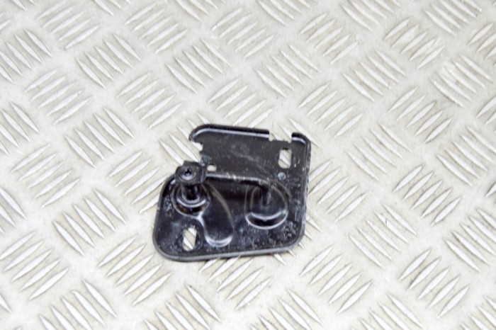 Zăvor de siguranță capota AUDI Q2 GA 2022 OEM: 81A823185A 17823469