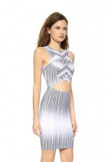 U371-1122 Rochie scurta cu print abstarct foto