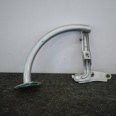 Balama haion dreapta VW PASSAT B6 3C2 2010 OEM: 3C5827302B 2732711
