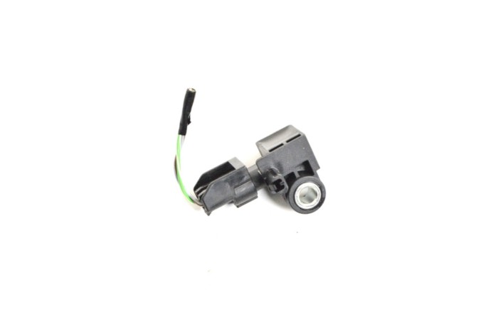 Senzor de impact dreapta față FORD FIESTA VII 2019 OEM: GN15-148006-AA | 13872458