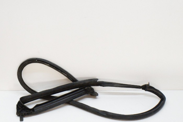 Garnitura ușă dreapta spate TESLA MODEL S 2014 OEM: TMSP-T03,TMSP-U03 | 11554089