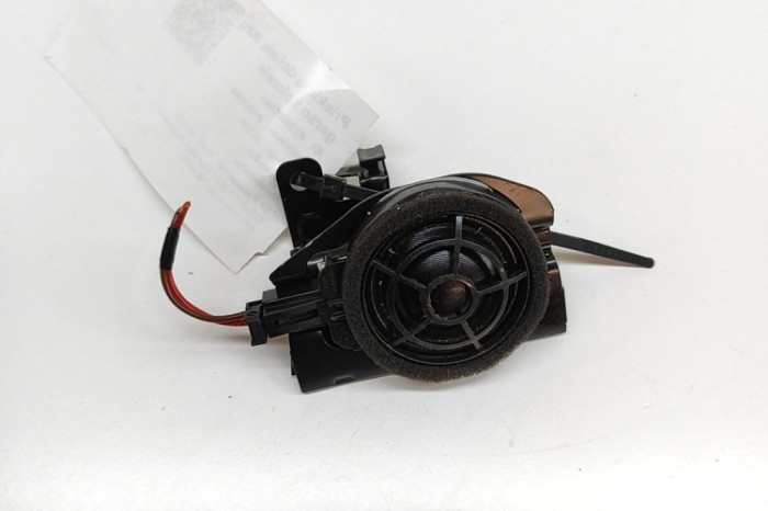 Difuzor ușă dreapta față AUDI Q5 FY 2021 OEM: 80A035400D 28606041