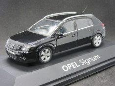 Macheta Opel Signum Schuco 1:43 foto