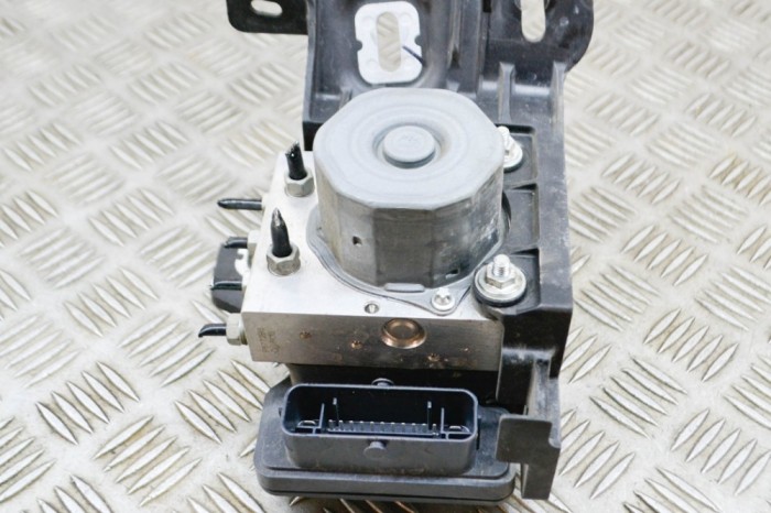 Pompa ABS OPEL CORSA E 2017 OEM: 0265256396,39049600,269871 17159405