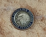 QW9 N 4 - insigna - tematica militara - veteran razboiul din Vietnam Armata SUA, America de Nord
