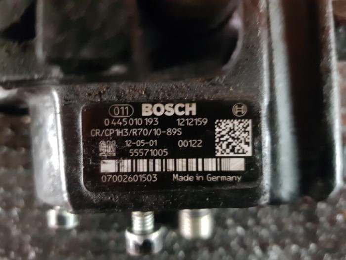 Pompa inalta, injectie 2.0CDTI Insignia 55571005