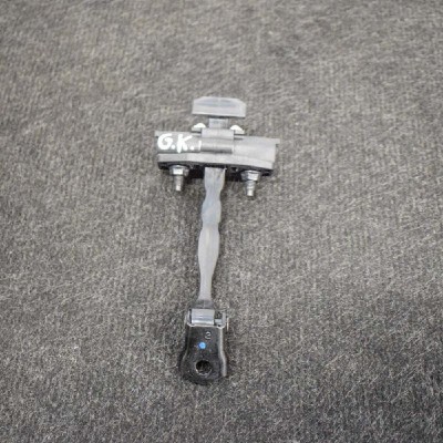 nerasta TESLA MODEL 3 2018 OEM: 9509-B,18033RR 10829621 foto
