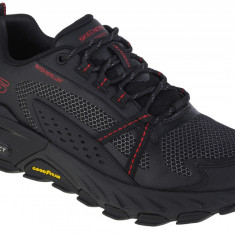 Pantofi de trekking Skechers Max Protect 237303-BKRD negru