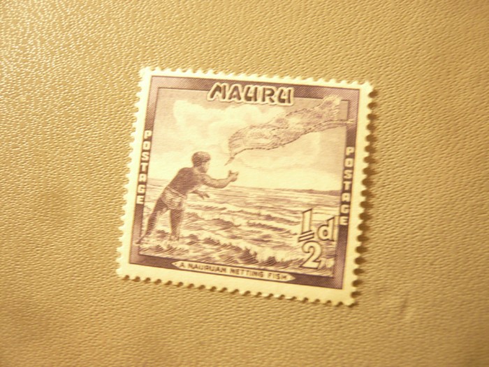 Timbru Nauru 1954 - Pescar , val. 1/2p