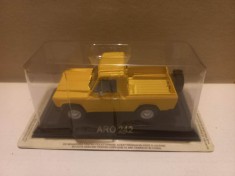 Macheta ARO 242 - Masini de Legenda scara 1:43 foto