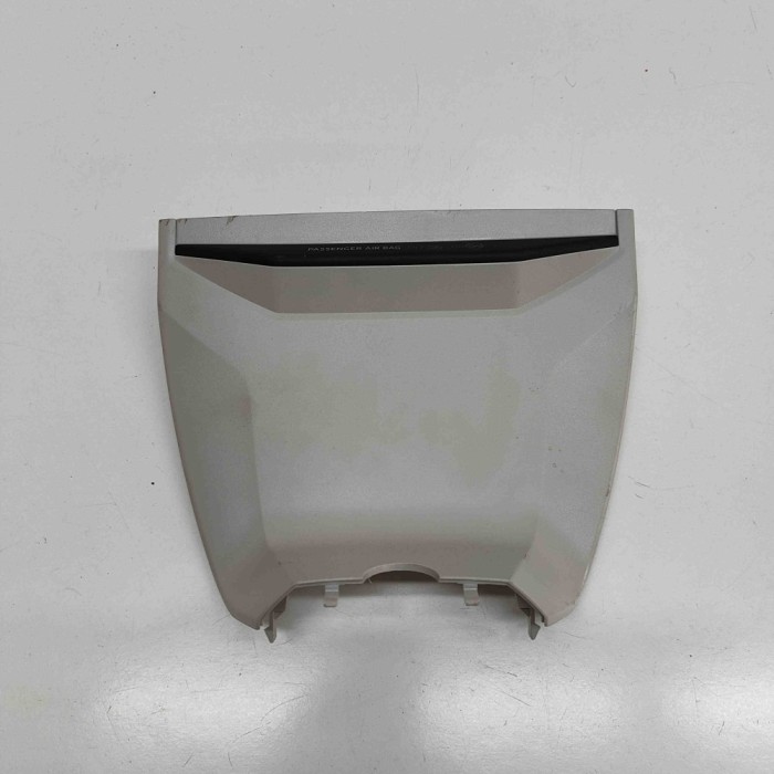 Ornament oglinda interioară VW T-ROC A11 2023 OEM: 2GA868362A | 31254623