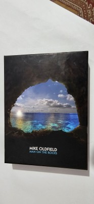 MIKE OLDFIELD - MAN ON THE ROCKS 3 CD-URI AUDIO + CUTIA CU CERTIFICAT DE AUTENTICITATE + PLIANTE , MERCURY RECORDS ANUL 2014 foto