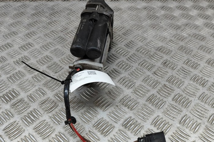 Compresor suspensie pneumatică TESLA MODEL X 2016 OEM: 10R-036089,1044911-00-D,26071716,443020300 23075488