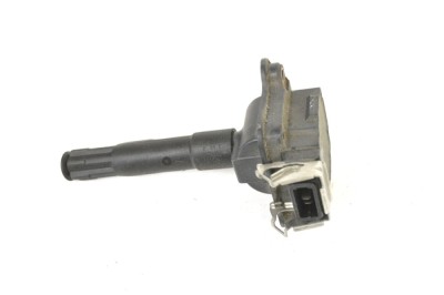 Bobina de inducție de &amp;icirc;naltă tensiune AUDI A6 4B2, C5 2005 OEM: 0040100013,058905105 | 11826102 foto