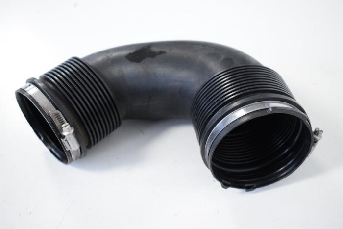 Furtun AUDI Q7 4M 2015 OEM: 059129616B 3709274