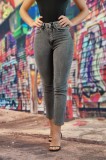 F913-181 Blugi clasici cu talie inalta din denim usor elastic, 34