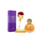 Cumpara ieftin Set pentru dama, apa de parfum Far Away si trandafir rosu suflat la baza cu aur, suport si cutie incluse, 50 ml