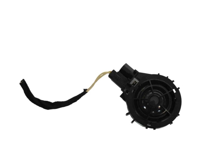 Difuzor ușă dreapta față AUDI A3 Limousine 8VS, 8VM 2016 OEM: 8V0035399C 18160910