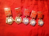 5 Insigne URSS - Premiu Scolar - Invatati , Invatati si Invatati - VI Lenin , metal si email , h=5cm