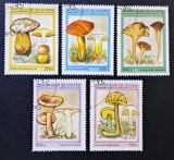 Ciuperci - Guineea (Republique de Guinee) 1995 - Set 5 Timbre Individuale Floră &amp; Botanică (Ștampilat) CP1_II