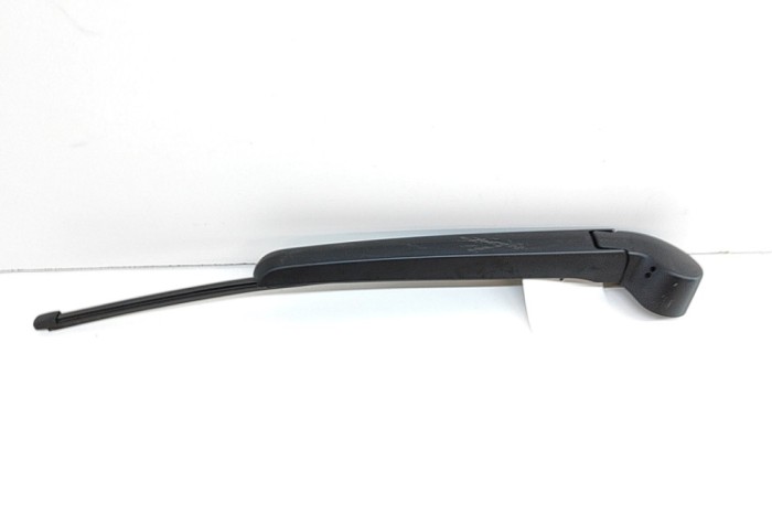 Braț ștergător luneta AUDI Q4 SUV F4B 2021 OEM: 4KE955407 | 25750189