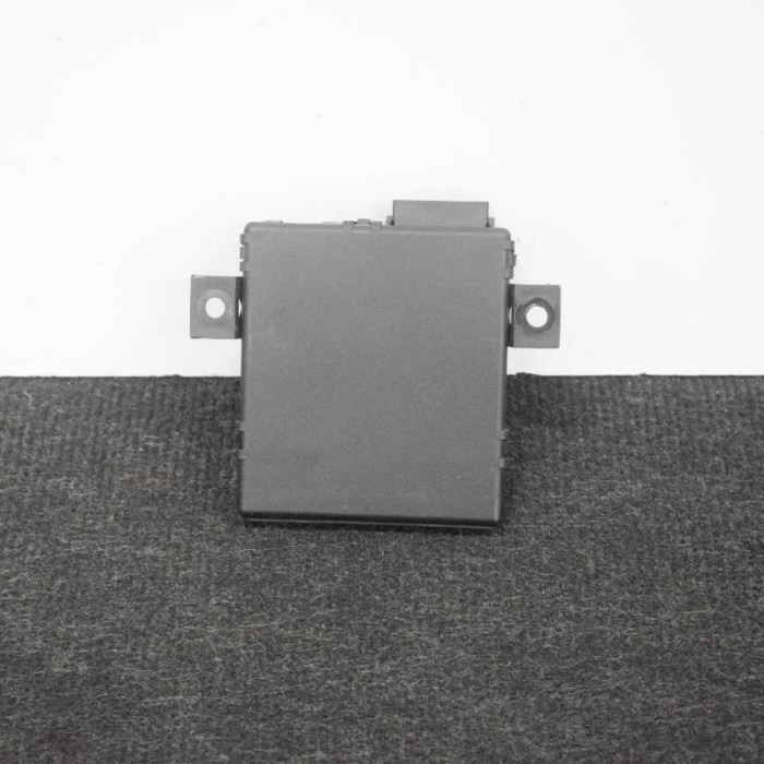 Unitate de control Gateway AUDI Q5 8R 2013 OEM: 8R0907468C,8R0907468N 10831297