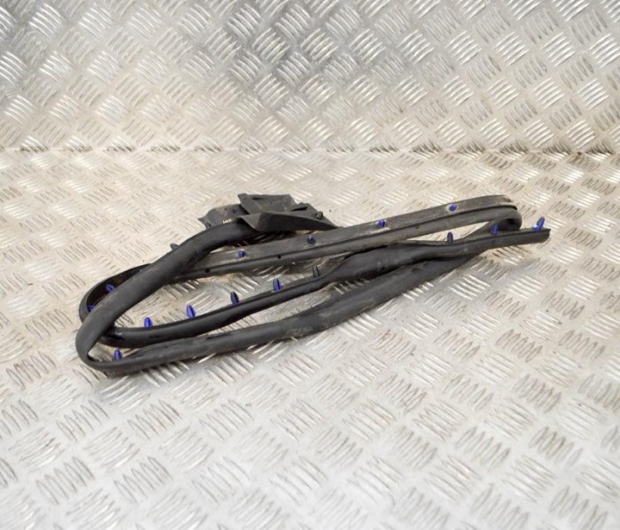 Garnitura ușă st&acirc;nga față MASERATI GHIBLI M157 2014 OEM: MAT41172 | 10533446