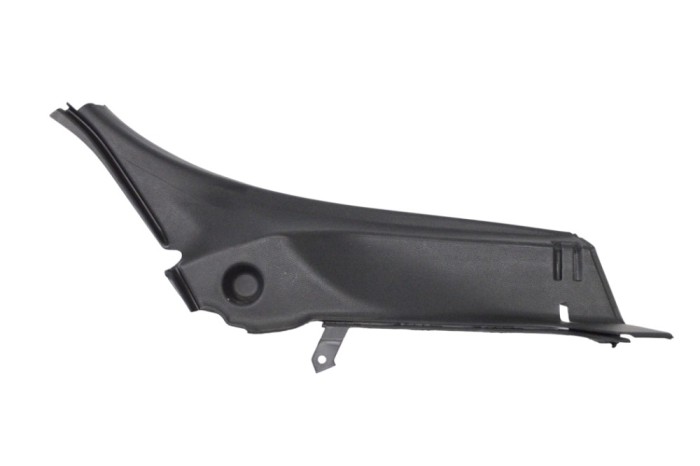 Ornament st&acirc;lp dreapta MERCEDES-BENZ CLA Coupe C117 2017 OEM: A1176901225 17649532