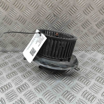 Ventilator aeroterma VW CADDY III Variant 2KB, 2KJ, 2CB, 2CJ 2014 OEM: 1K1819015E foto