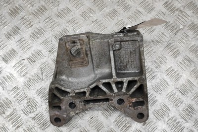 Suport motor st&amp;acirc;nga LAND ROVER RANGE ROVER EVOQUE L538 2017 OEM: GJ32-6P096-AE 29053539 foto