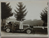 Automobilisti romani cu autoturism de epoca// fotografie, Romania 1900 - 1950, Portrete