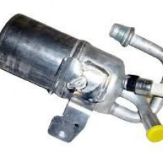 Uscator condensator aer conditionat Ford Fiesta 5 (Jh, Jd), Fusion (Ju); Mazda 2 (Dy)