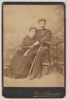 fotografie CDV sec. XIX , ofiter medalia 1880 cabinet LOUIS Bucuresti foto