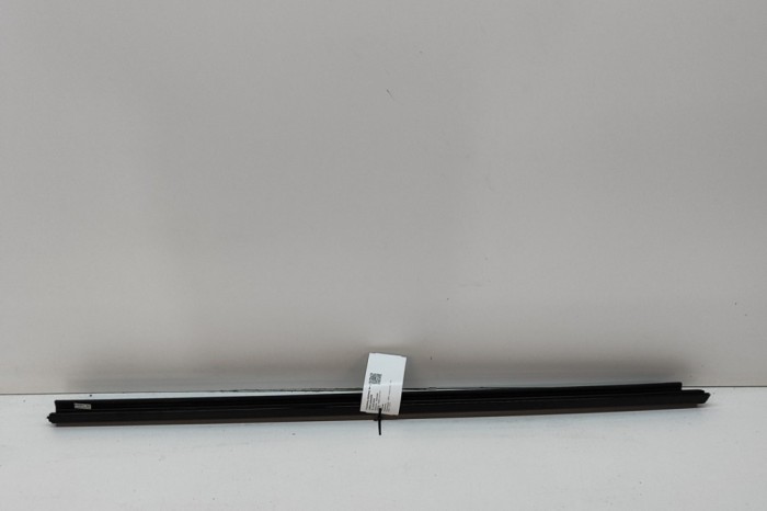 Chedar geam ușă dreapta față BMW 8 Coupe G15, F92 2018 OEM: 7456036 23619359