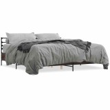 Cumpara ieftin Cadru de pat, stejar maro, 200x200 cm, lemn prelucrat si metal