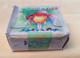 GOLD FISH, clock work - cutie pentru Jucarie veche din anii 1970, din tabla litografiata, cu motoras
