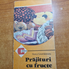 carte de bucate - prajituri cu fructe - din anul 1986 - 178 pagini