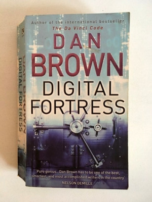 DAN BROWN - Digital Fortress, Paperback foto