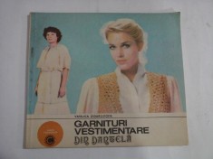 GARNITURI VESTIMENTARE DIN DANTELA - Vasilica ZIDARU-POPA