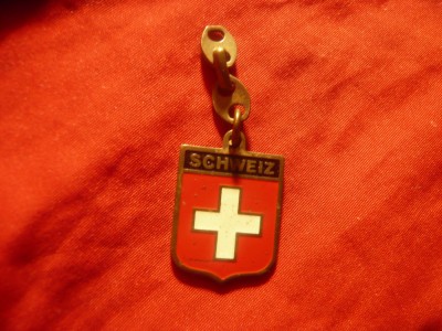 Breloc vechi (fara inel) Elvetia - Emblema , dim.=2cm ,metal si email foto