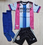 ECHIPAMENTE COMPLETE FOTBAL COPII 8/14 ANI,MBAPPE /REAL MADRID,MODEL NOU