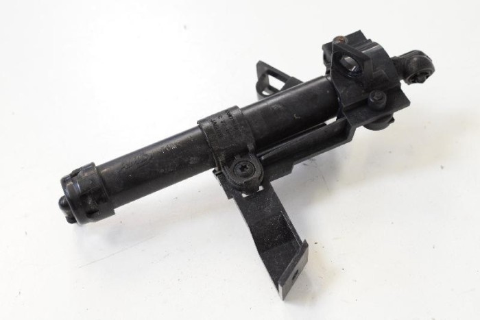 Pompa spălător far dreapta LAND ROVER RANGE ROVER EVOQUE L538 2015 OEM: BJ32-13C152-CA 10654617
